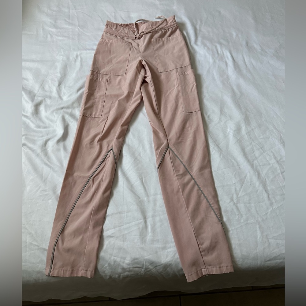 Jaanuu scrub top/pants